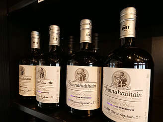 Bunnahabhain bottles&nbsp;hochgeladen von&nbsp;anonym, 13.07.2023